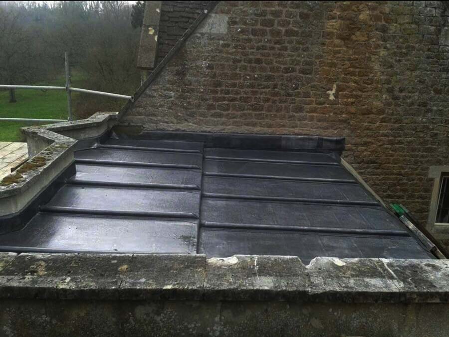 Example of Lead flat roof in Code 6 lead